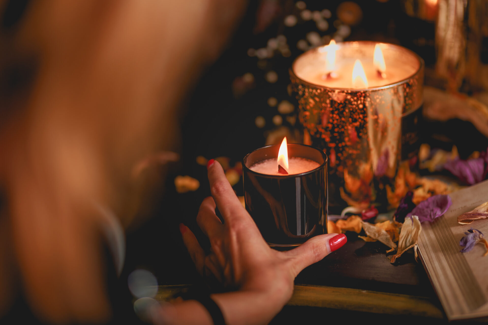 Свещи - Всичко, което трябва да знаете wood wick vegan wax