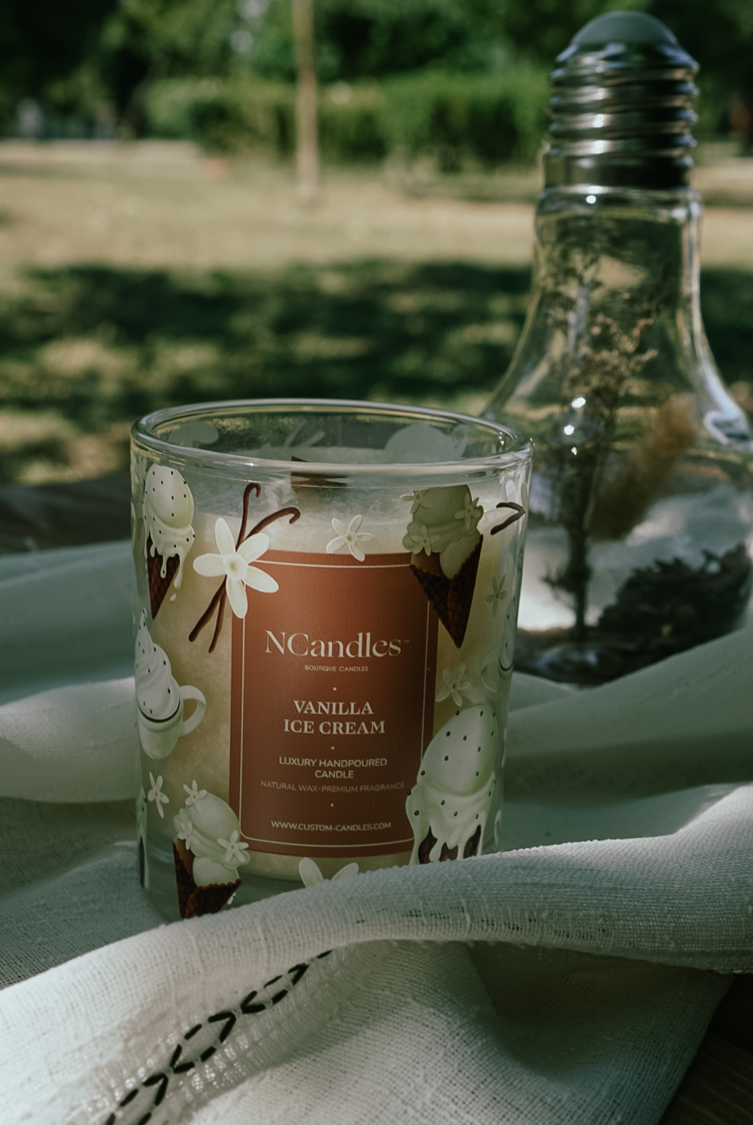 АРОМАТНА СВЕЩ | VANILLA ICE CREAM - 220 g. | candle collection: the flame of art - Image 6